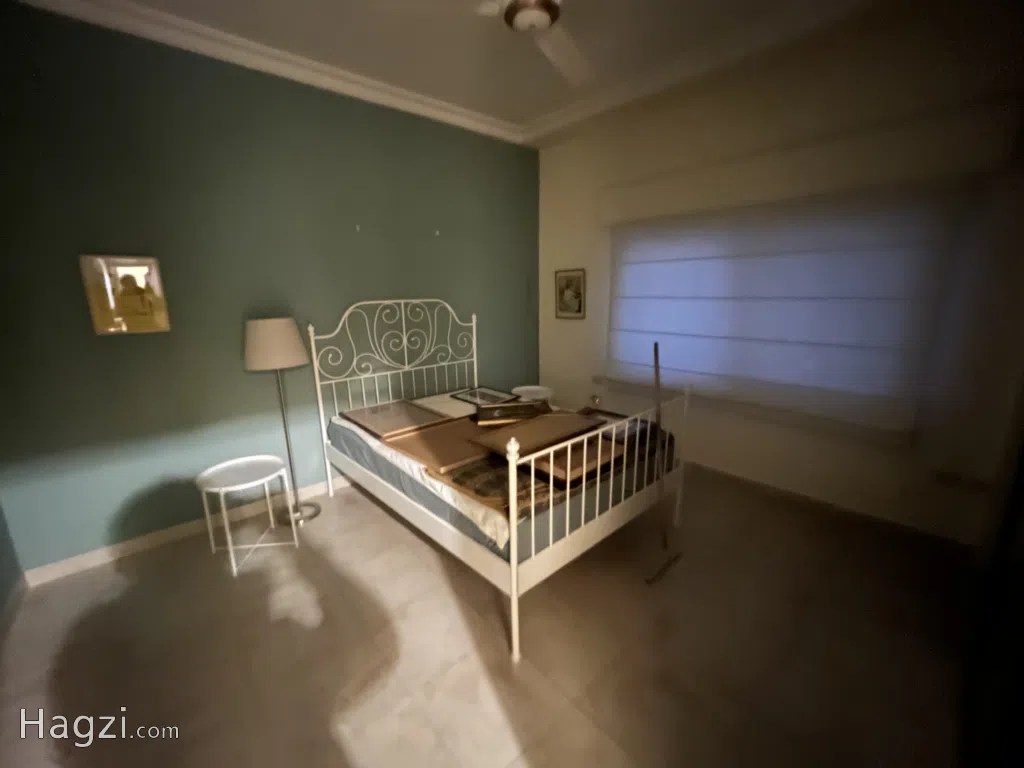 Three bedroom apartment for rent in Weibdeh - Image 1