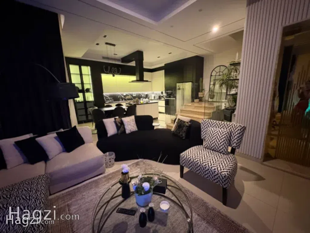 Modern Villa for Sale in Green Land Compound – Amman - Image 1