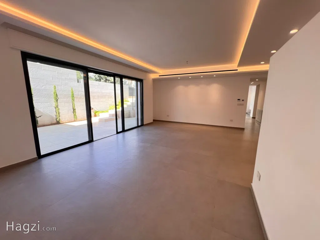 High-end Apartments for Sale - 4th Circle — Photograph 11 of 52