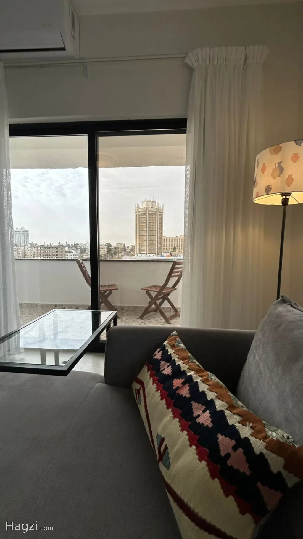 One bedroom apartment for rent - Image 1