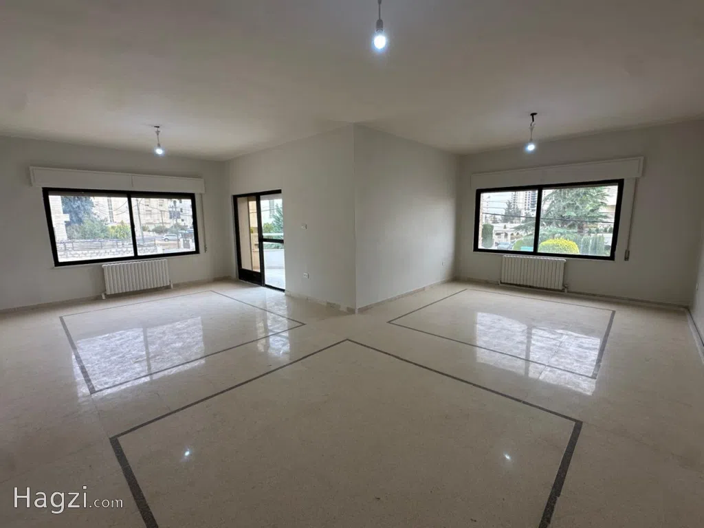 Unfurnished apartment for rent in abdoun - Image 1