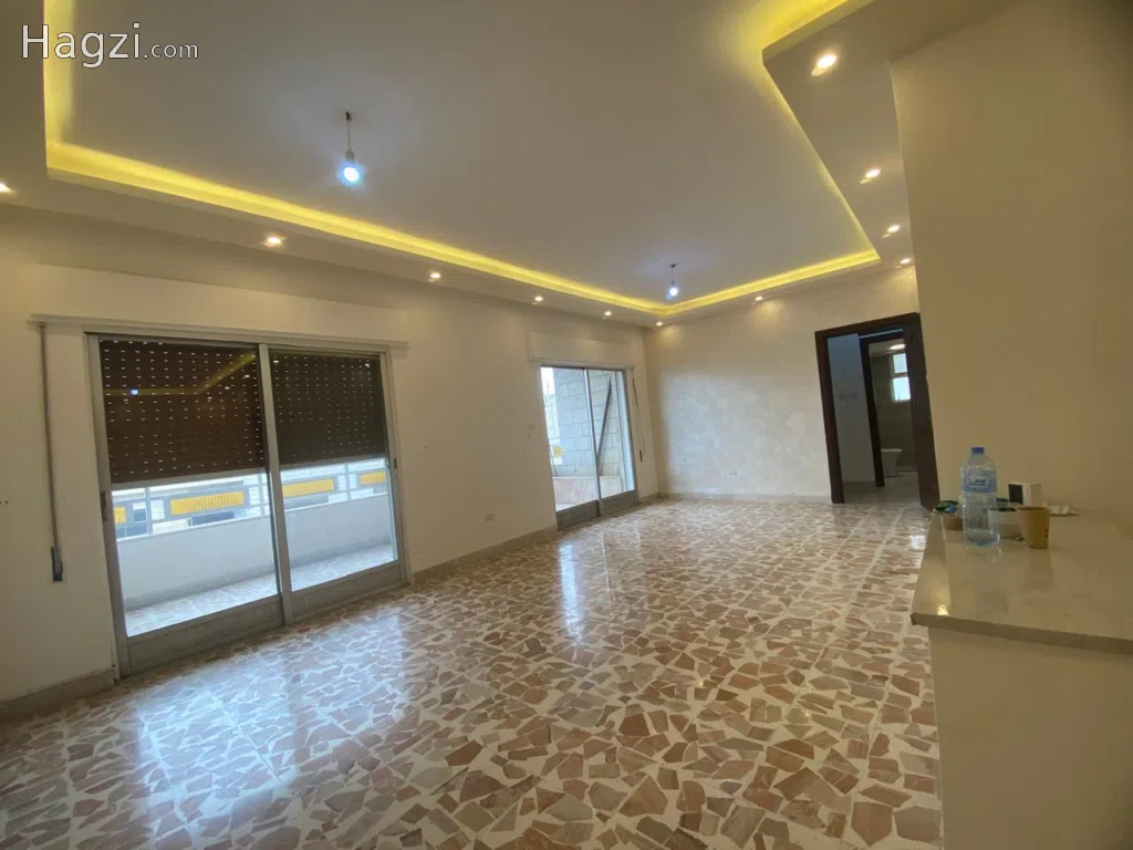 Unfurnished Apartment For Rent In Al Swefiyeh - Image 1