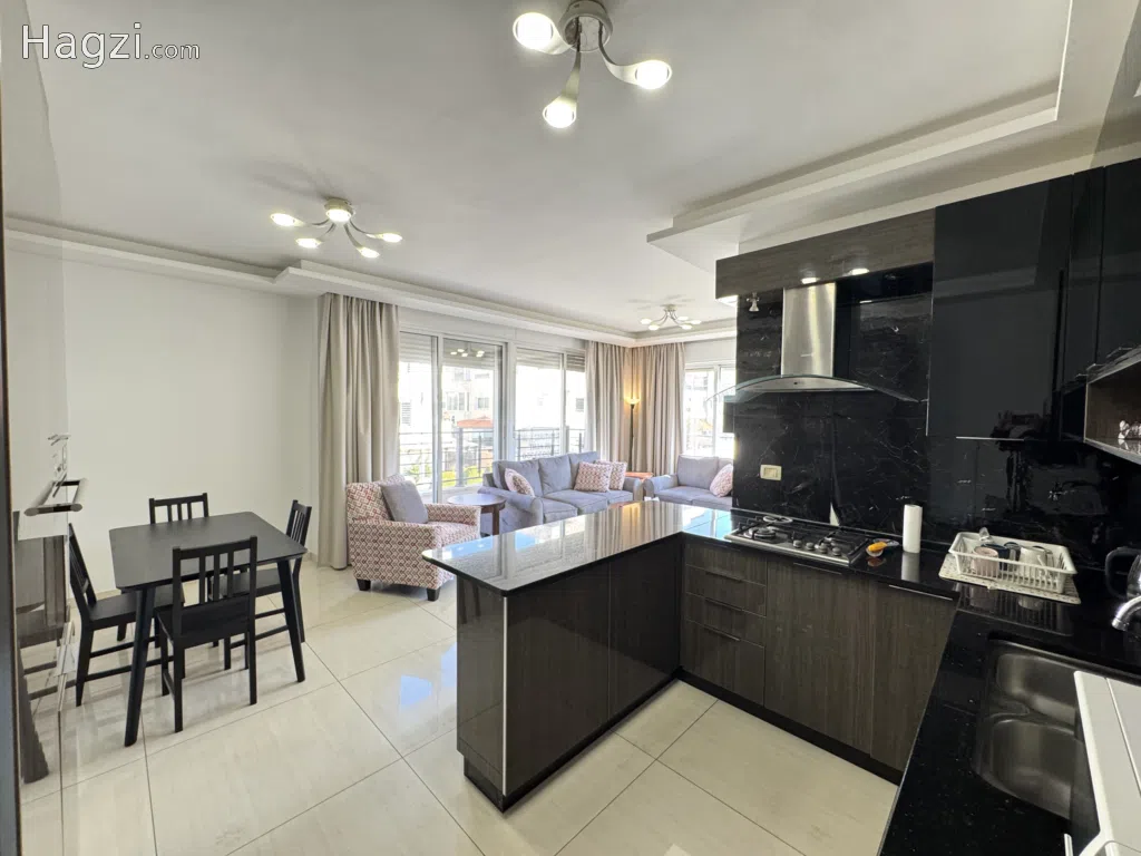Two bedroom apartment for rent - Image 1