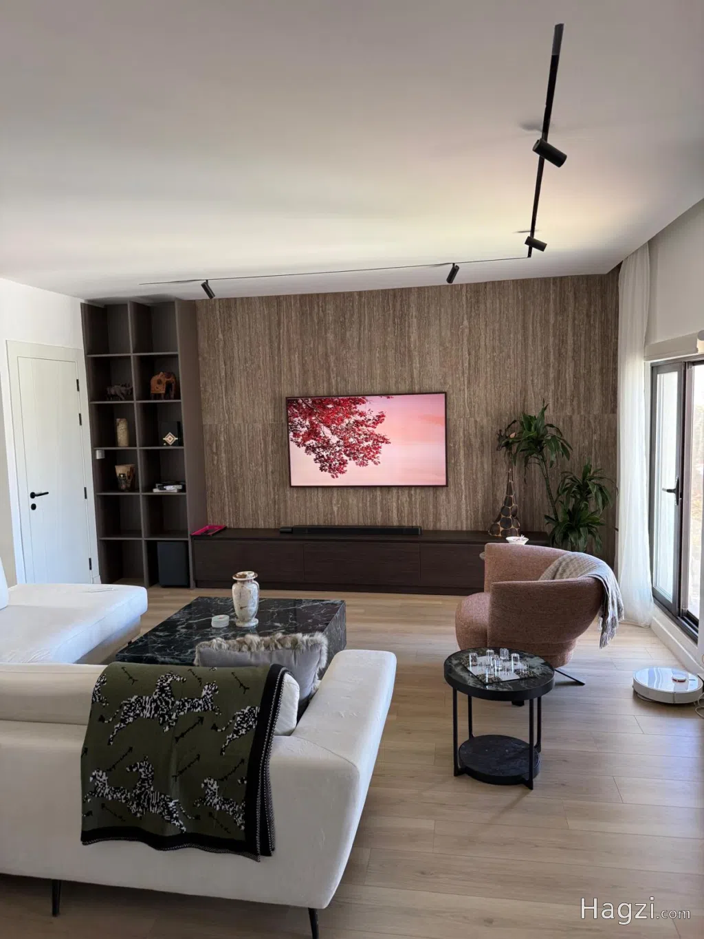 Furnished Apartment to Rent - Image 1