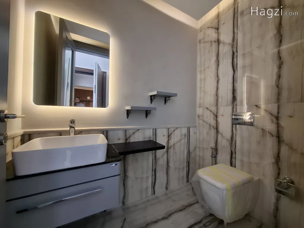 Semi-furnished Apartment to Rent - Image 1