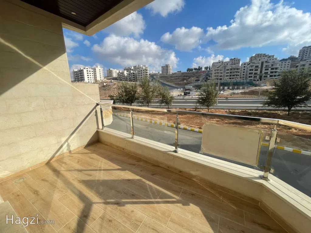 Apartment for sale in Deir Ghbar - Image 1