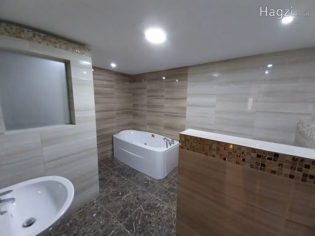 Not Furnished Apartment to Rent 341sqm - Image 1