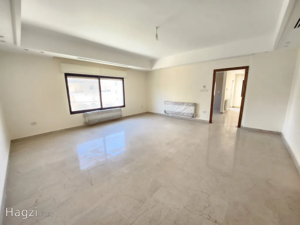Apartment For Sale In Um Uthaina - Image 1