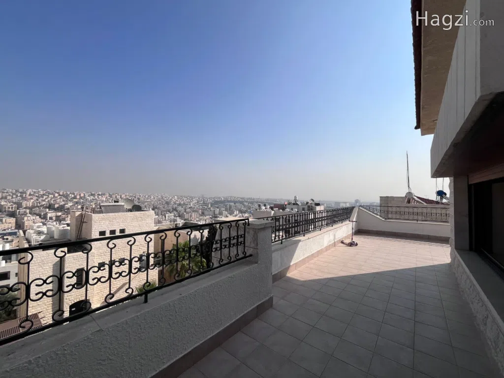 Two bedroom Rooftop for rent - Image 1