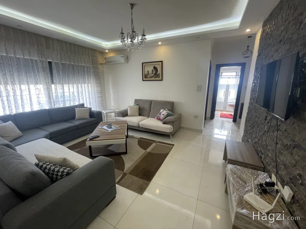 Furnished apartment for rent - Image 1