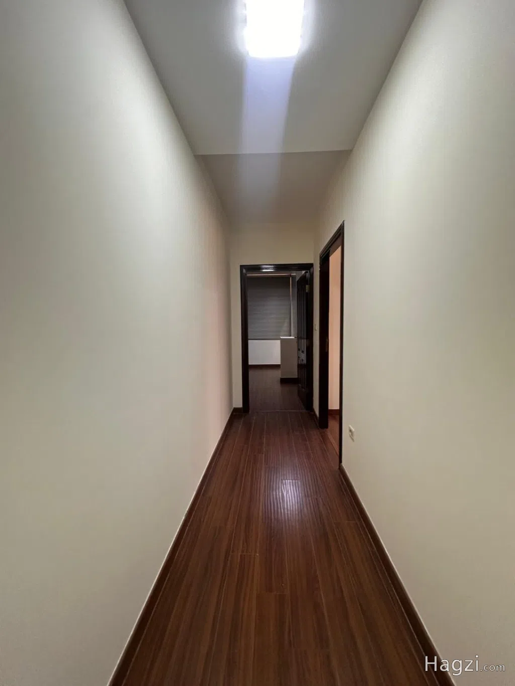 Unfurnished Apartment For Rent In Deir Ghbar - Image 1