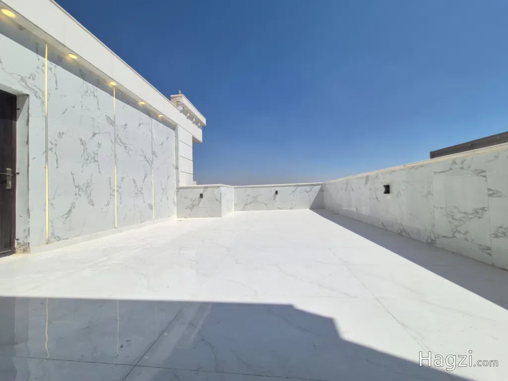 Last Apartment for Sale | Top Floor with Private Roof | Tabarbour - Image 1