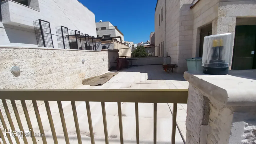 Apartment For Sale inAbdoun - Image 1