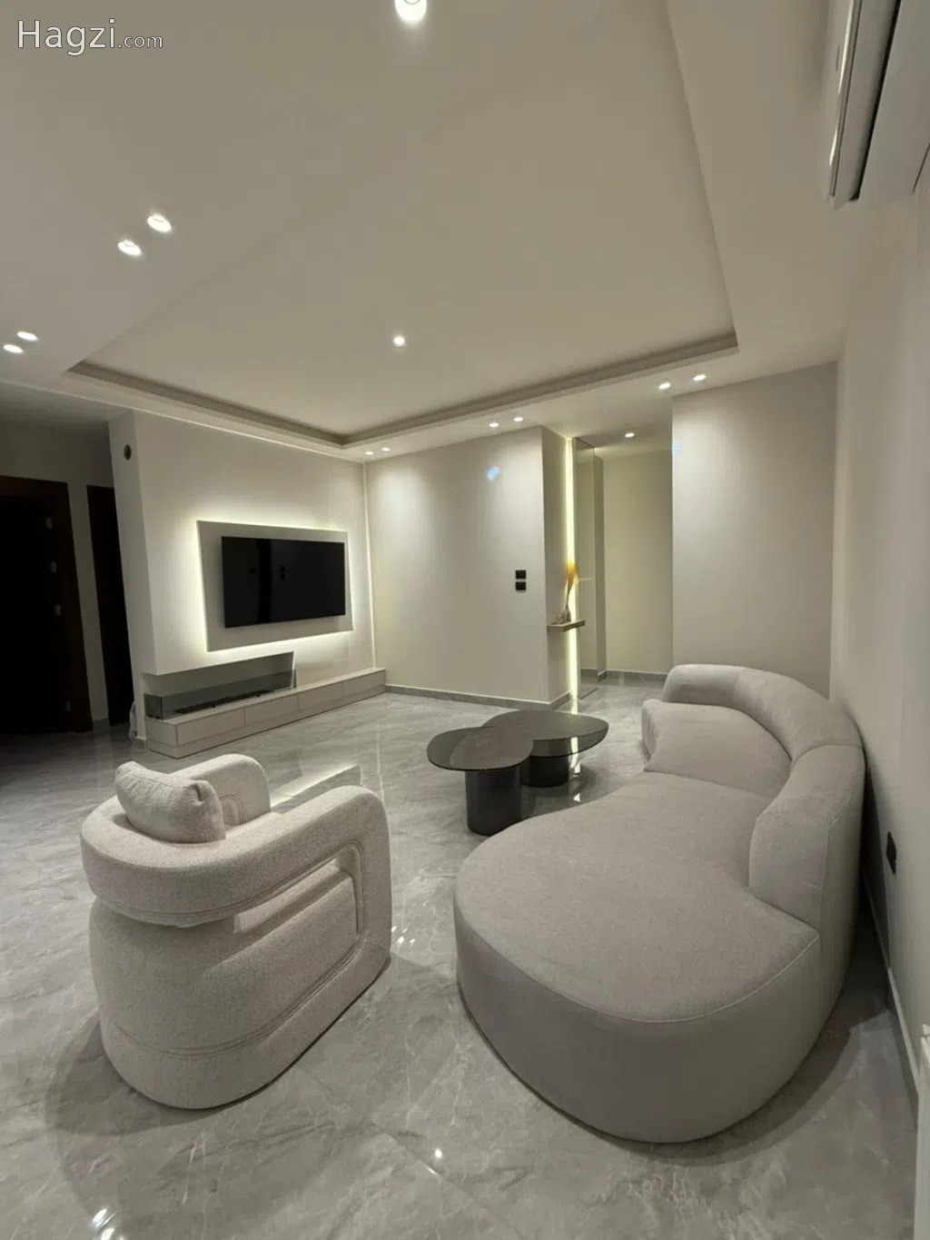 Furnished Apartment to Rent  - Image 1