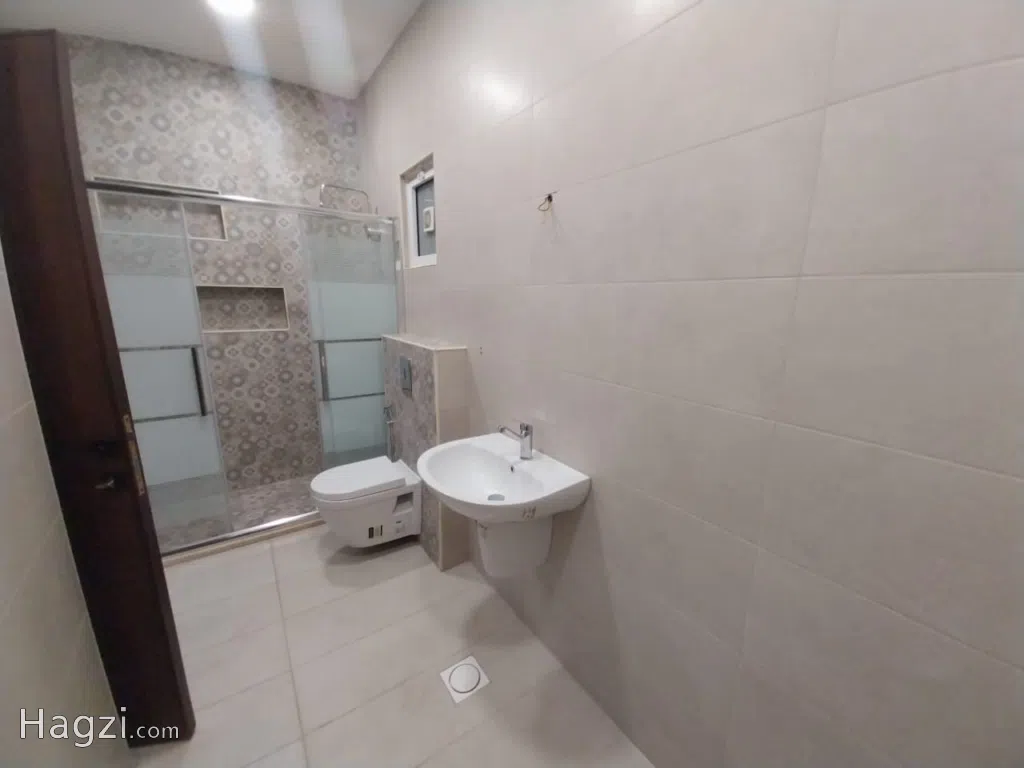 Unfurnished apartment to Rent - Image 1