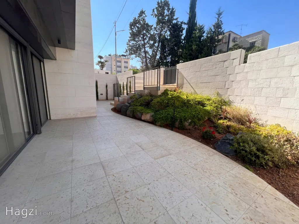High-end Apartments for Sale - 4th Circle — Photograph 8 of 52