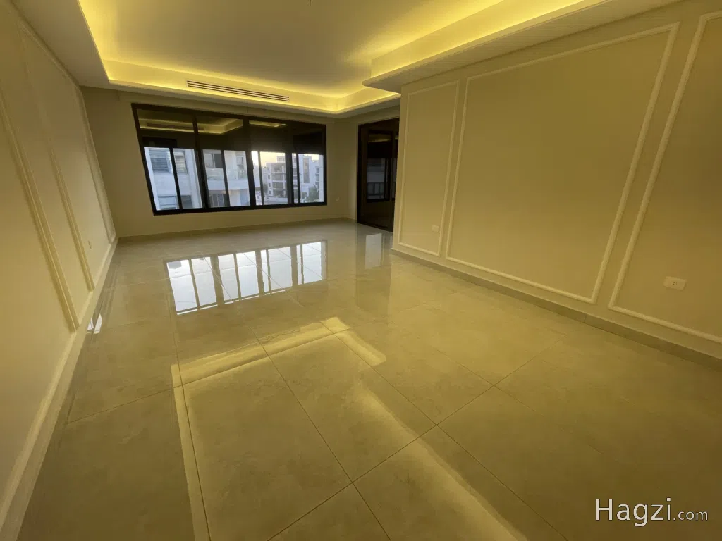 Apartment for rent in Deir Ghbar - Image 1