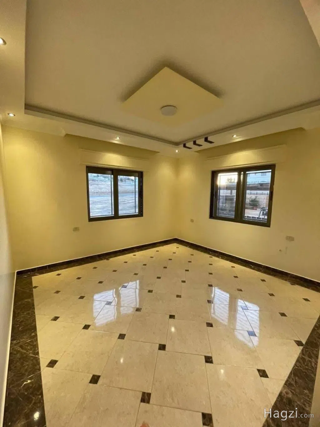 Unfurnished apartment for rent - Image 1
