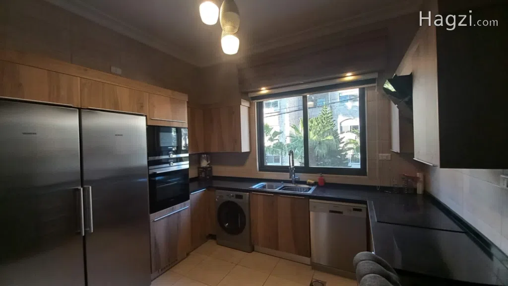 furnished apartment for rent in al swefiyeh - Image 1