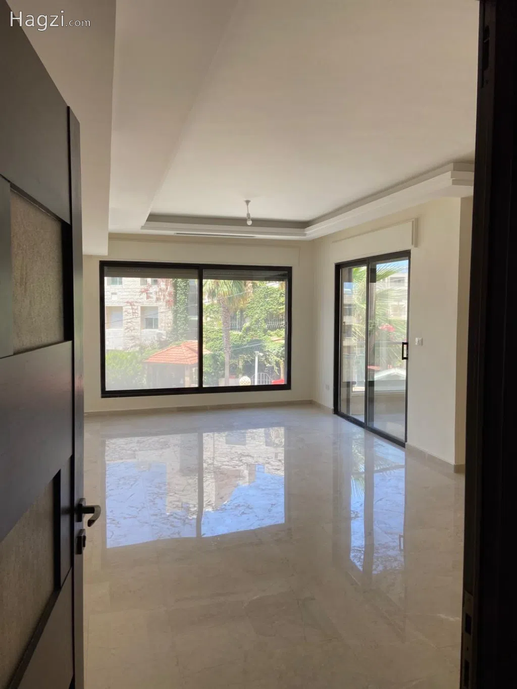 Apartment for rent in Deir Ghbar - Image 1