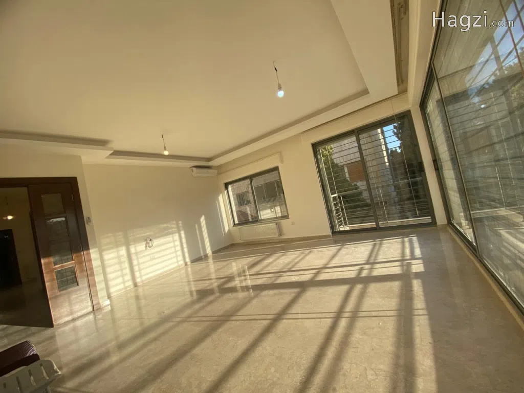 Unfurnished apartment to Rent - Image 1