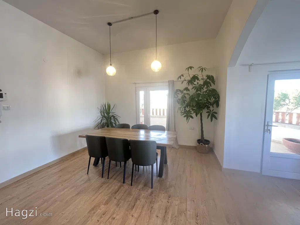 Three bedroom apartment for rent - Image 1