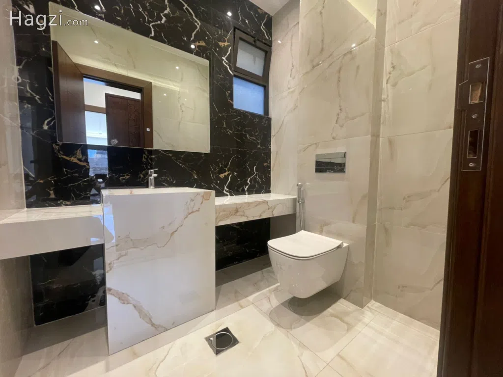 Apartment for sale in Airport Road - Image 1