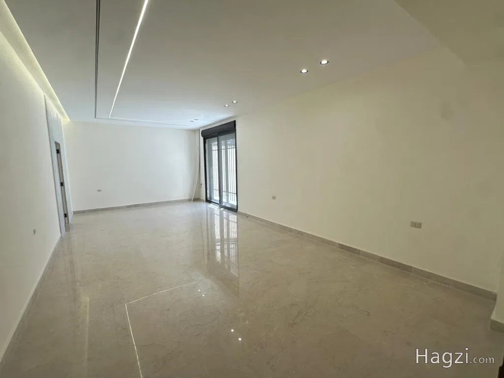 Brand New apartment for sale In um uthaina - Image 1
