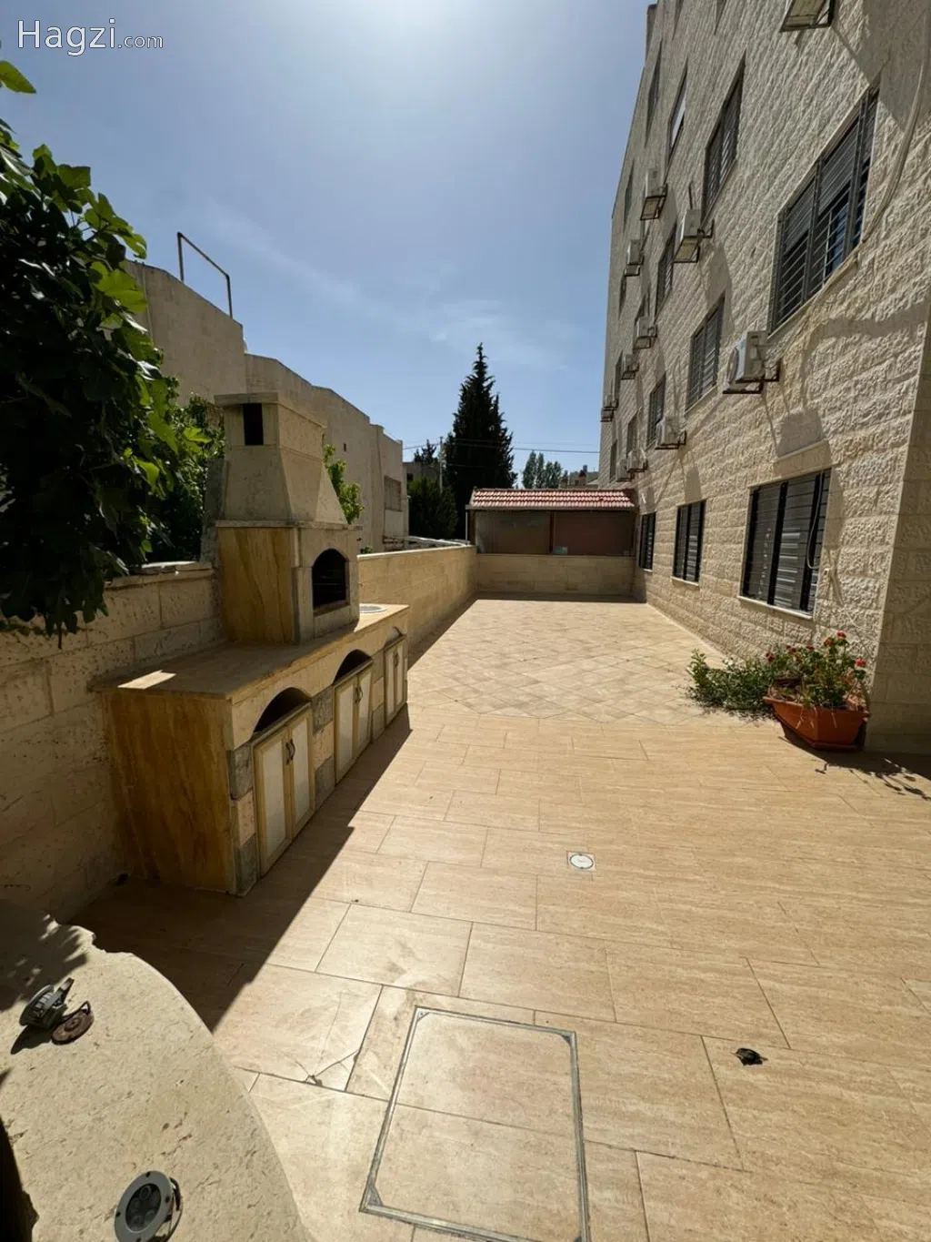 Unfurnished apartment to Rent - Image 1
