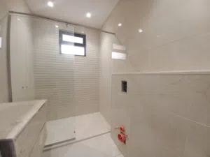 Apartment For Sale in Deir Ghbar - Secondary Image 2