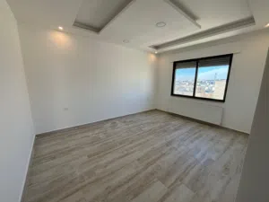 Unfurnished apartment to Rent  - Secondary Image 2