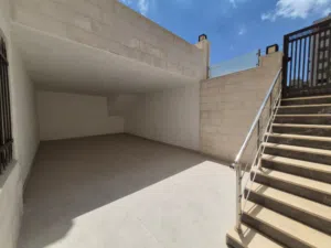 Modern Living in Al-Dhaheir / Al-Tabaqa | High Privacy & Central Gas Heating