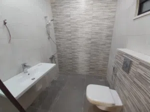 Unfurnished apartment to Rent  - Secondary Image 1