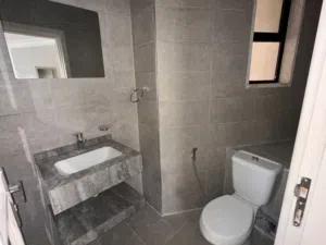 Unfurnished apartment for Sale Al Shmesani - Secondary Image 3