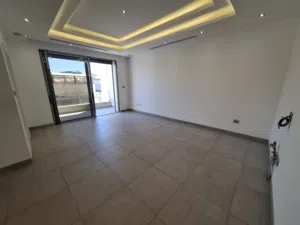 Unfurnished apartment to Rent  - Secondary Image 3