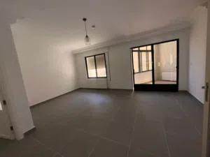 Unfurnished apartment for Sale Al Shmesani - Secondary Image 2