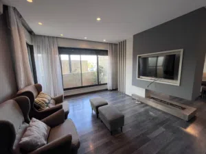 three bedroom furnished apartment for re - Secondary Image 3