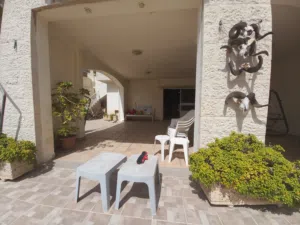 Villa For Sale In Abdoun  - Secondary Image 1
