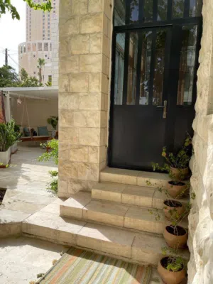 Two bedroom Garden apartment for rent - Secondary Image 2