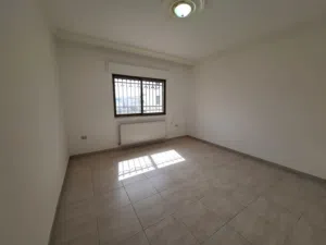 Unfurnished Apartment to Sale  - Secondary Image 3