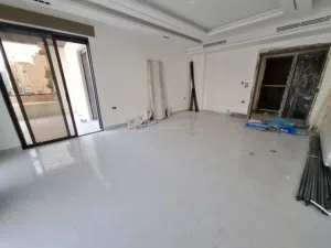 Unfurnished apartment to Rent  - Secondary Image 1