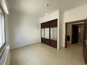 Not Furnished Apartment to Rent 200sqm - Secondary Image 2
