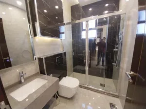 Unfurnished apartment to Rent  - Secondary Image 2