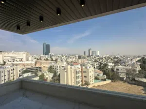Apartment for Sale in 4th Circle - Secondary Image 2