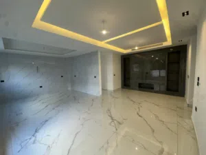 Apartment for Sale in 4th Circle - Secondary Image 3