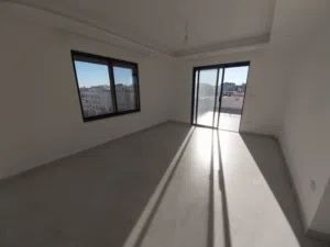 Unfurnished apartment for sale  - Secondary Image 3