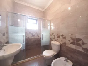 Not Furnished Apartment to Rent 178sqm - Secondary Image 2