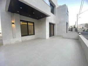 Unfurnished apartment for rent  - Secondary Image 1