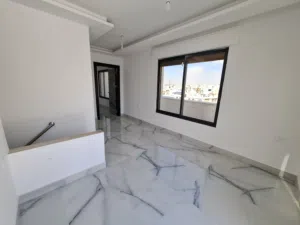 Unfurnished apartment to sale - Secondary Image 2