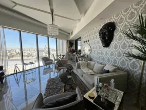 Furnished apartment for rent Al Abdali - Secondary Image 2